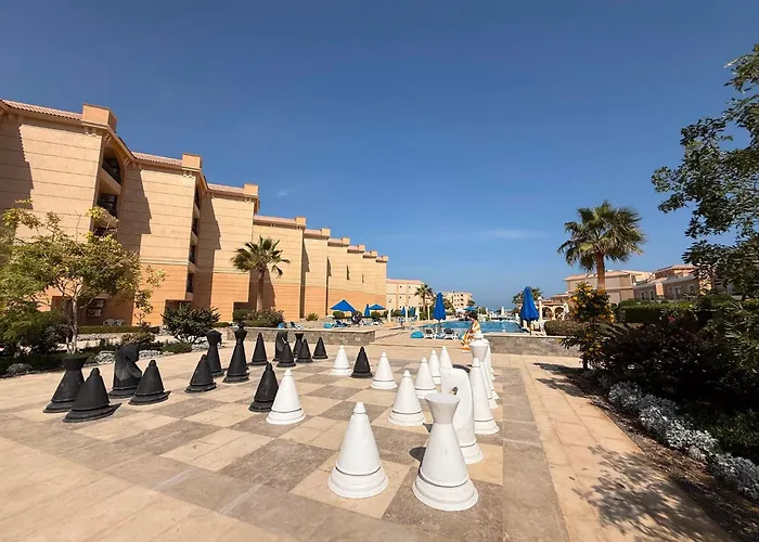 Luxurious In Selena Bay - Private Beach, 5 Pools And Kite Surfing