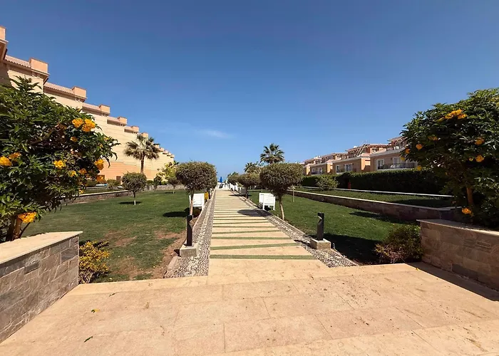 Luxurious In Selena Bay - Private Beach, 5 Pools And Kite Surfing *
