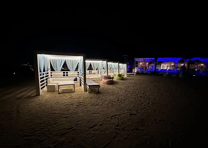 Luxurious In Selena Bay - Private Beach, 5 Pools And Kite Surfing Apartment *